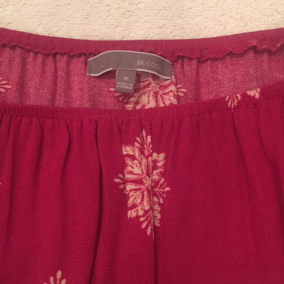 Off the shoulder bell sleeved top - Picture 2 of 4